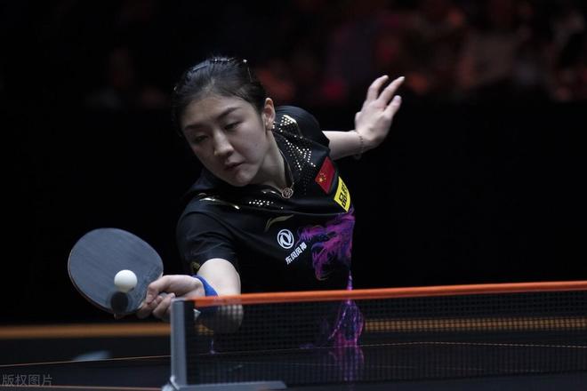 更以其谦逊 更以其谦逊